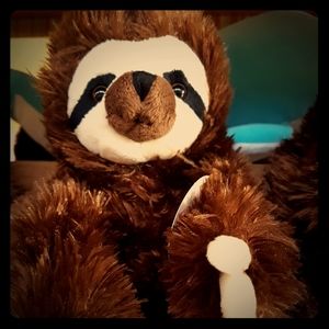 A sloth cute toy